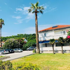 Apartment Rab Island Apartmets - Palit